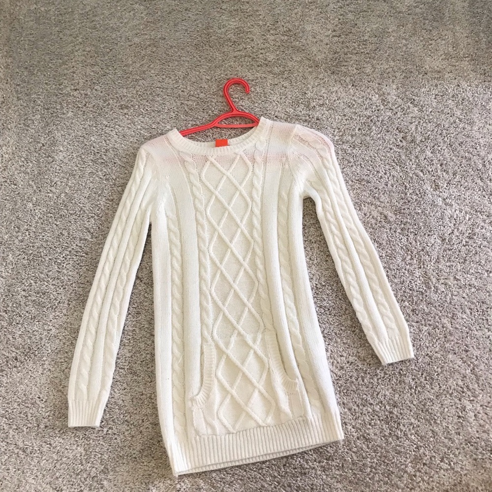 Girls sweater